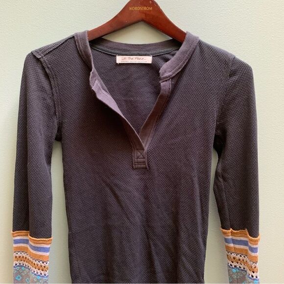 We The Free Thermal Long Sleeve XS - Picture 3 of 6